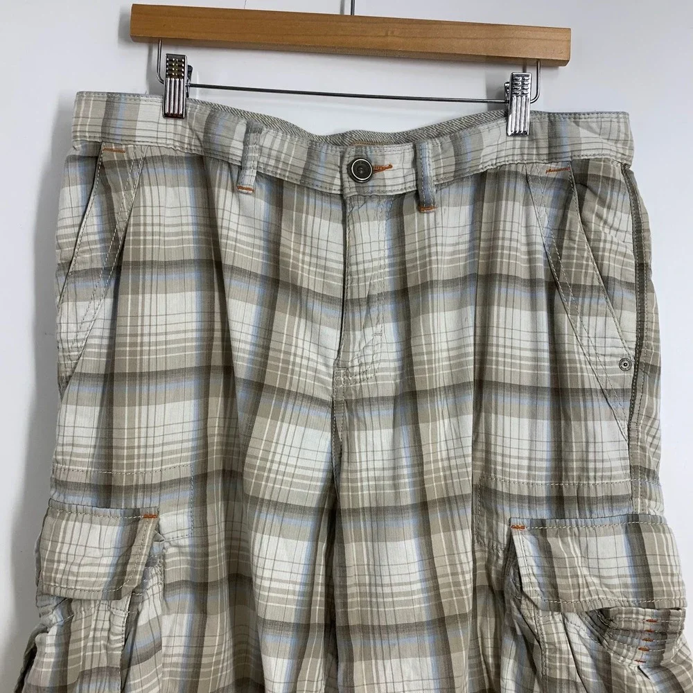 Tommy Bahama Men's Plaid Cargo Shorts Casual‎ Outdoor Summer Size 34